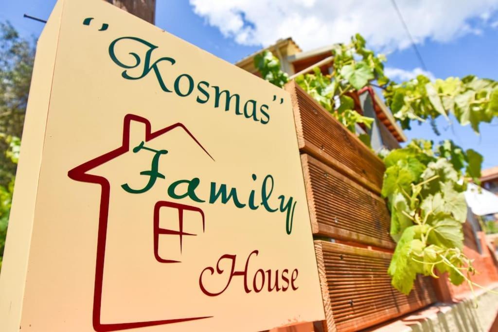 Apartamento Kosmas Family House Kanálion Exterior foto
